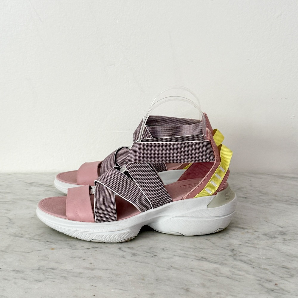 Sorel Kinetic Impact Sandal 8.5 Sporty Platform Pink Mauve Yellow Scalloped Sole
